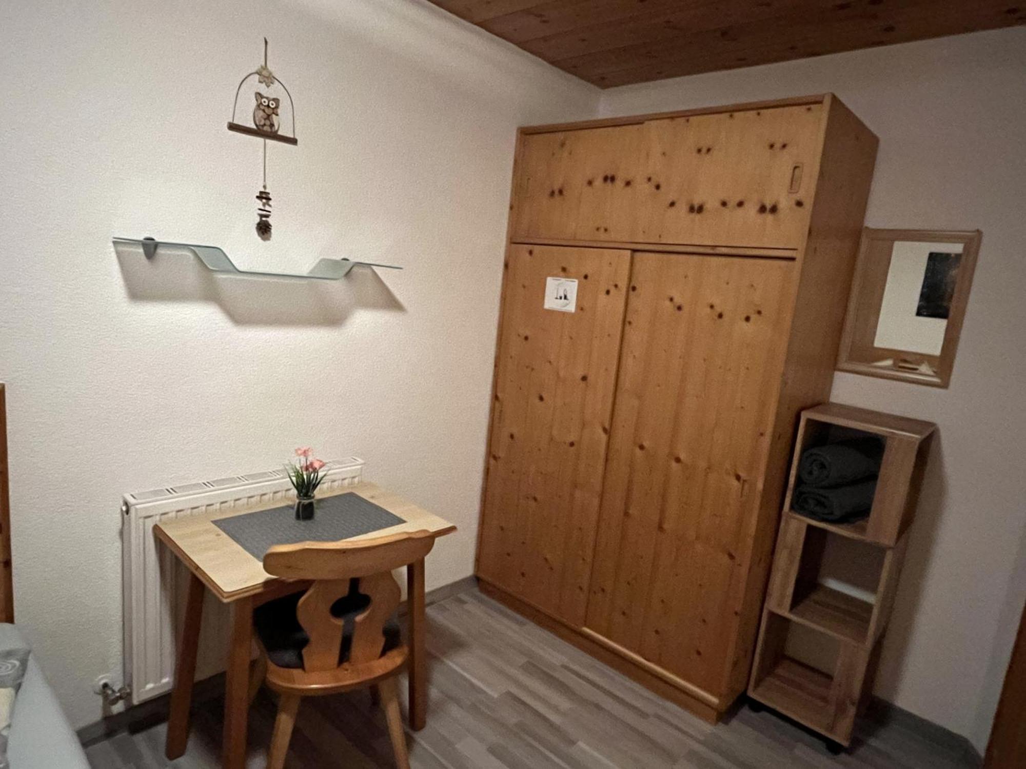 Apartment Familie Thomas Und Angelika Melmer Sankt Leonhard im Pitztal Exterior foto